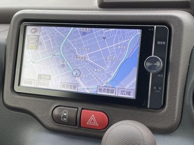 Toyota PORTE 2012-08 182205-26