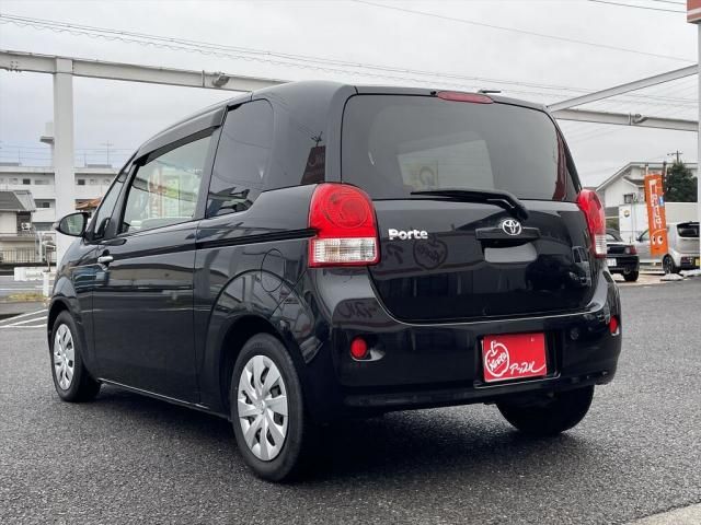 Toyota PORTE 2012-08 182205-6
