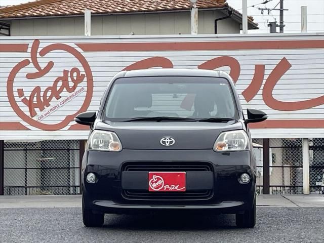 Toyota PORTE 2012-08 182205-1