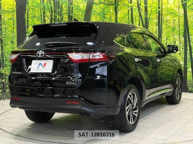 Toyota HARRIER 2017-10 378609-17