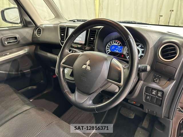 Mitsubishi EK SPACE 2014-06 296898-12