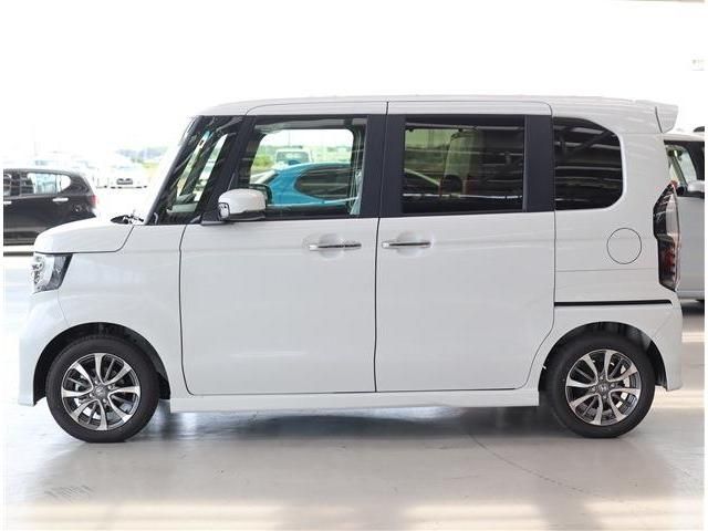 Honda N BOX CUSTOM 2023-08 189874-6