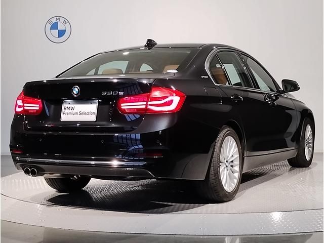 Bmw 3 SERIES 2017-02 6133-2