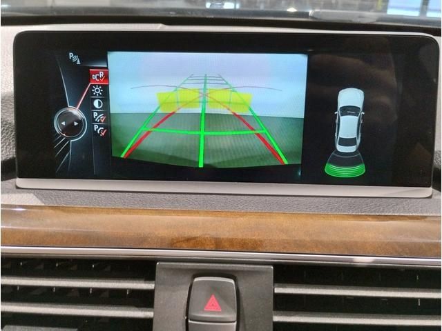 Bmw 3 SERIES 2017-02 6133-17
