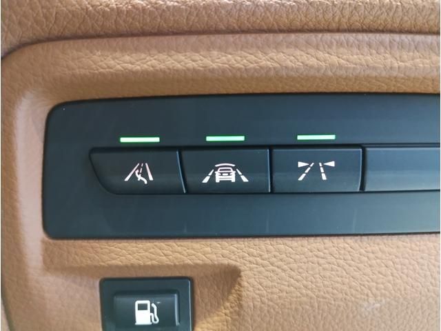 Bmw 3 SERIES 2017-02 6133-22