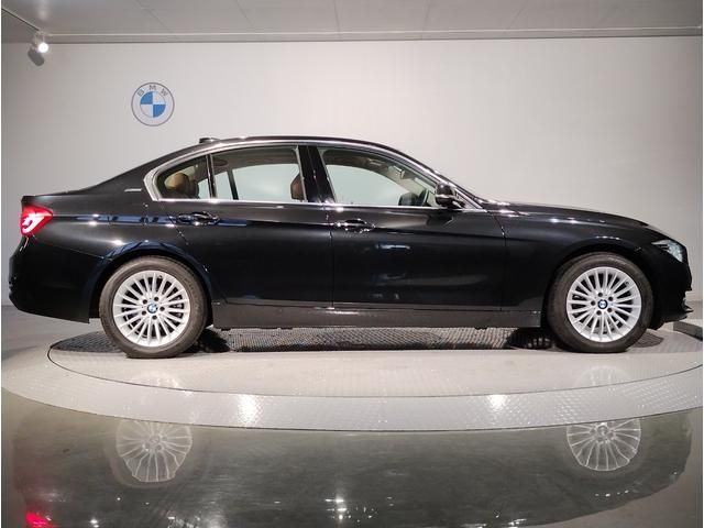 Bmw 3 SERIES 2017-02 6133-7
