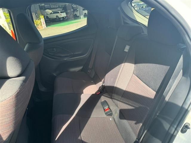 Toyota YARIS 2020-07 15331-2