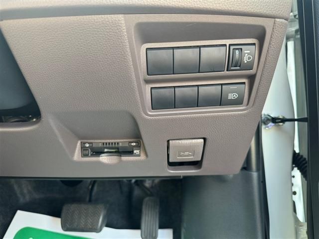 Toyota YARIS 2020-07 15331-17