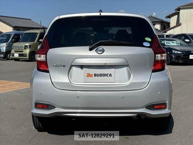 Nissan NOTE 2019-04 302436-10
