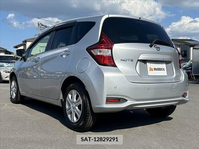 Nissan NOTE 2019-04 302436-9
