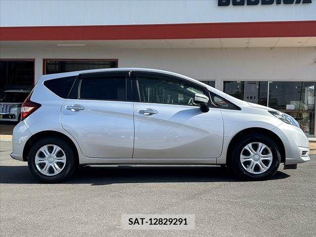 Nissan NOTE 2019-04 302436-8
