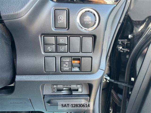 Toyota VOXY 2021-08 289136-15