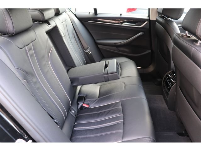Bmw 5 SERIES 2017-03 26719-11