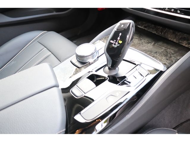 Bmw 5 SERIES 2017-03 26719-15