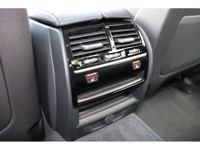 Bmw 5 SERIES 2017-03 26719-24