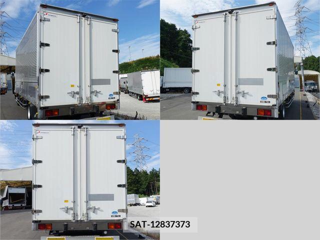 MITSUBISHI FUSO Fighter 2010-11 353129-5