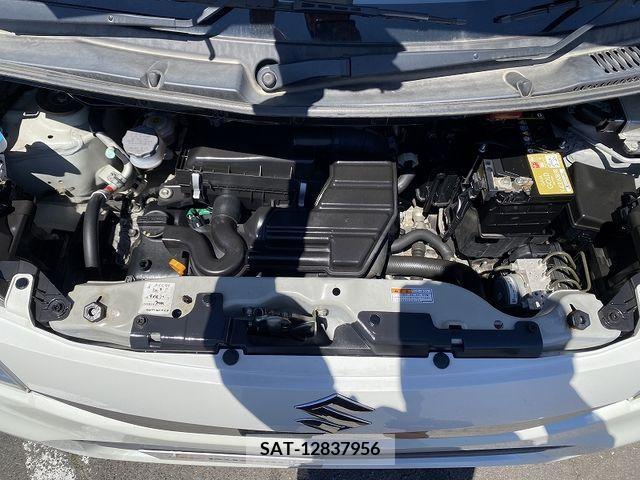 Suzuki SPACIA 2015-06 339770-28