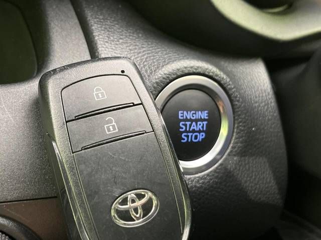 Toyota YARIS CROSS 2023-04 28703-5