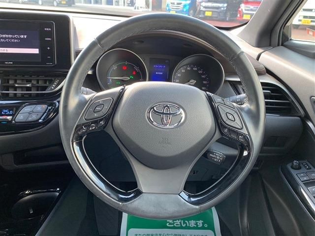 Toyota C-HR 2017-08 188725-28