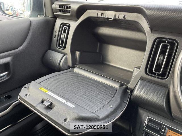 Suzuki HUSTLER 2023-05 204713-17