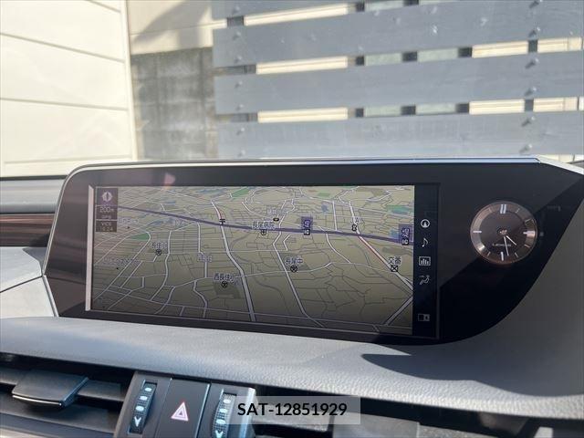 Lexus ES 2019-10 387845-20