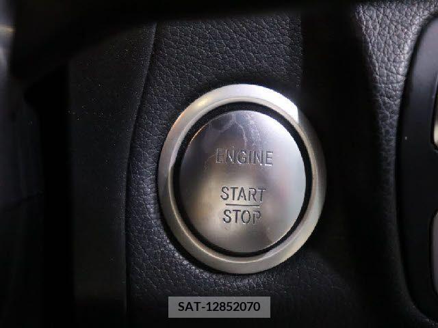 Amg C-CLASS 2017-02 332803-11