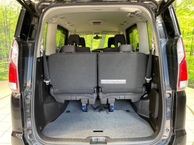 Nissan SERENA 2017-02 4485-11