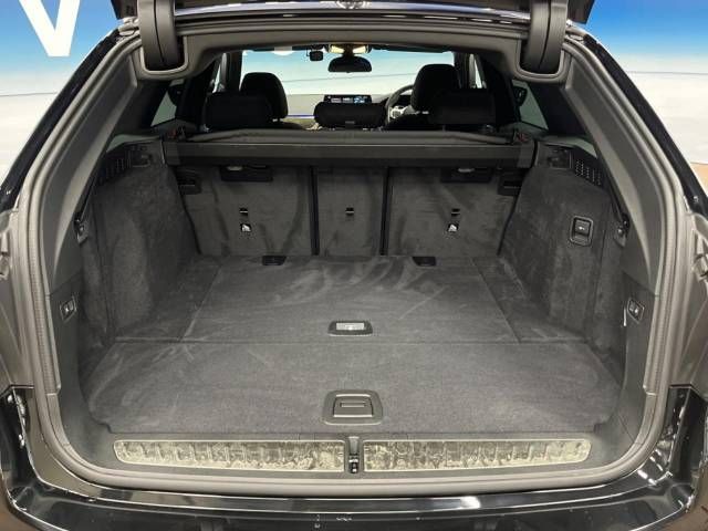 Bmw 5 SERIES 2019-04 26746-12