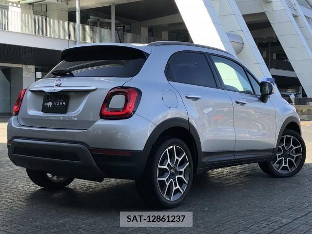 Fiat 500X 2022-09 219631-5