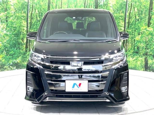 Toyota NOAH 2019-01 185894-14