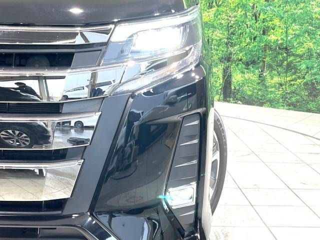 Toyota NOAH 2019-01 185894-12