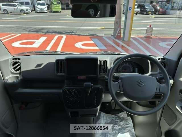 Suzuki EVERY 2023-02 301643-4