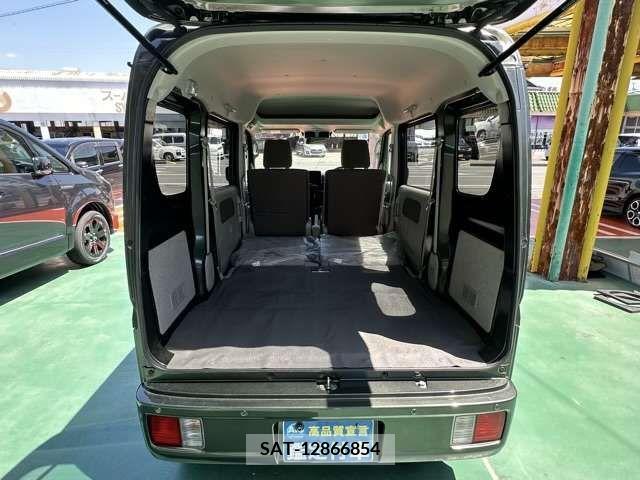 Suzuki EVERY 2023-02 301643-9