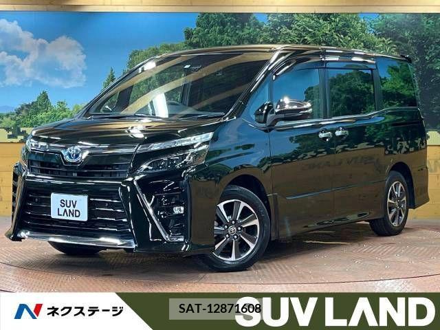 Toyota VOXY 2019-07 370481-0