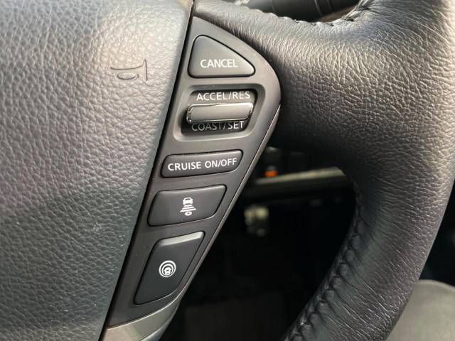 Nissan ELGRAND 2019-09 21681-5