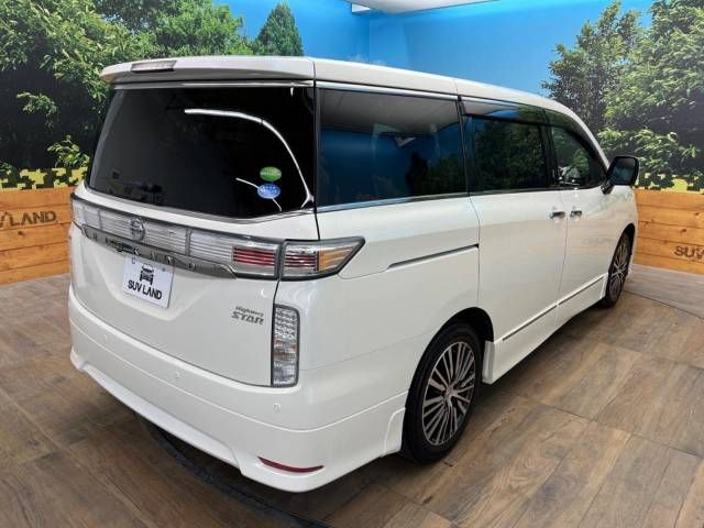 Nissan ELGRAND 2019-09 21681-17