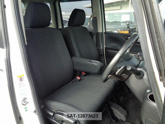 Honda N BOX CUSTOM 2014-03 306738-3
