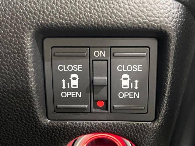 Honda N BOX CUSTOM 2018-03 183126-5