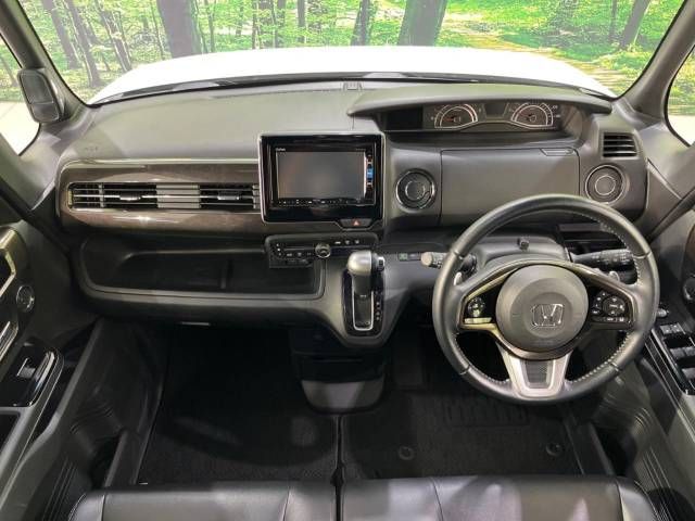 Honda N BOX CUSTOM 2018-03 183126-1