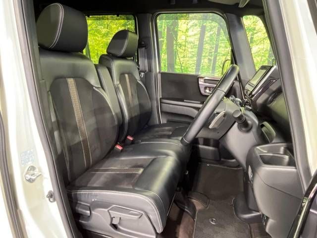 Honda N BOX CUSTOM 2018-03 183126-8