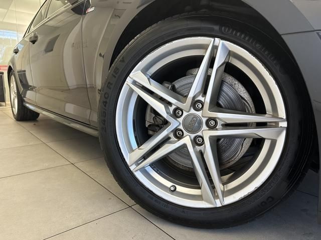 Audi A4 2017-12 21102-6