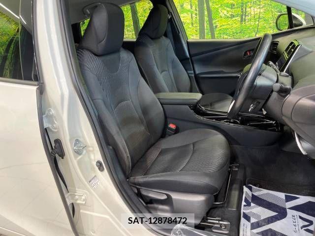 Toyota PRIUS 2018-11 329905-10