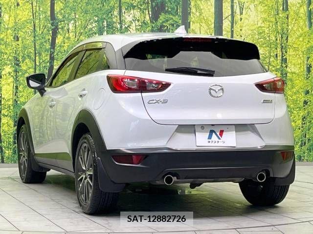 Mazda CX-3 2015-06 341116-17