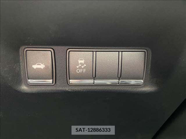 Nissan FUGA 2010-01 324772-21