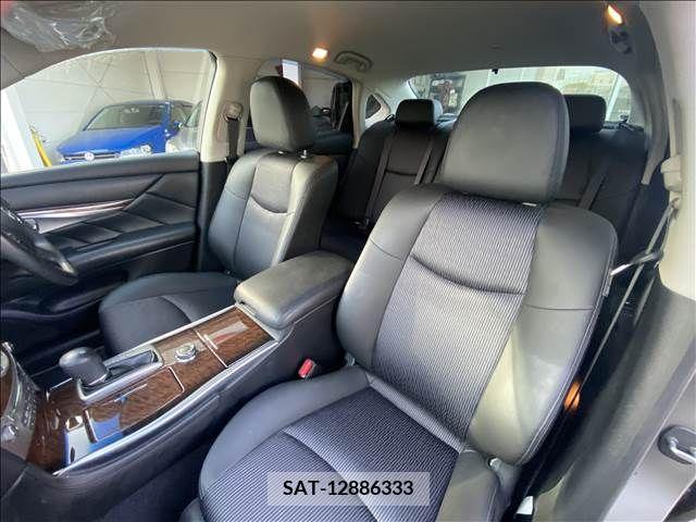 Nissan FUGA 2010-01 324772-10
