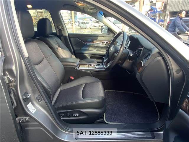 Nissan FUGA 2010-01 324772-8