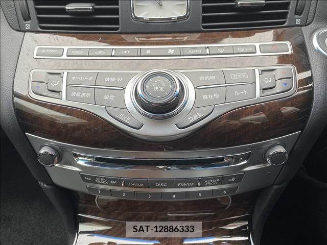 Nissan FUGA 2010-01 324772-17
