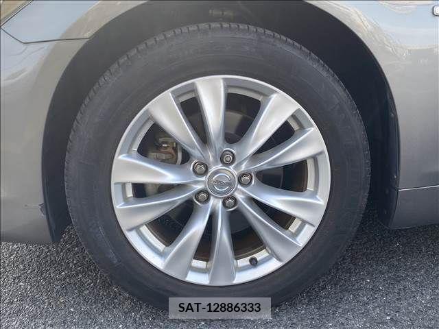 Nissan FUGA 2010-01 324772-26