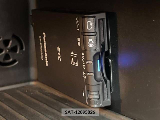Bmw 2 SERIES 2017-03 261869-5