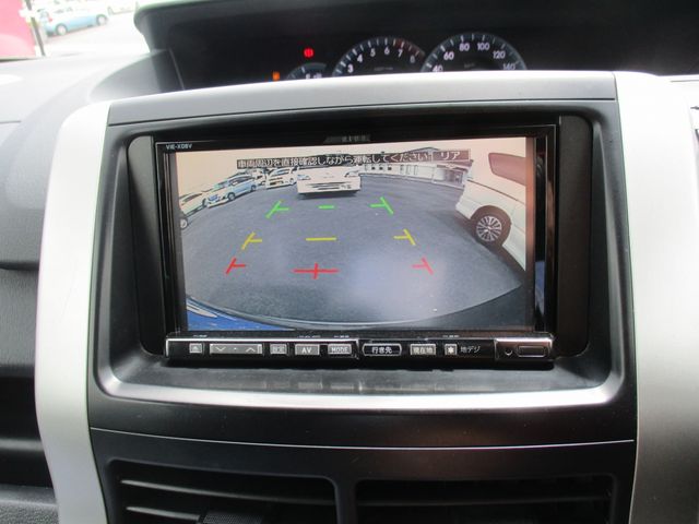 Toyota NOAH 2012-03 7176-13